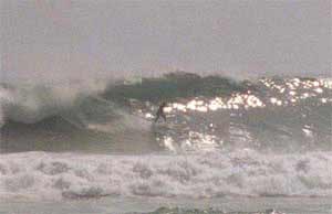 Playa Puerto Viejo - Surfing en Perú