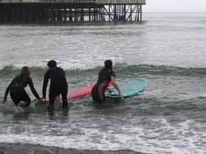 PERU SURF GUIDES - PADDLING OUT